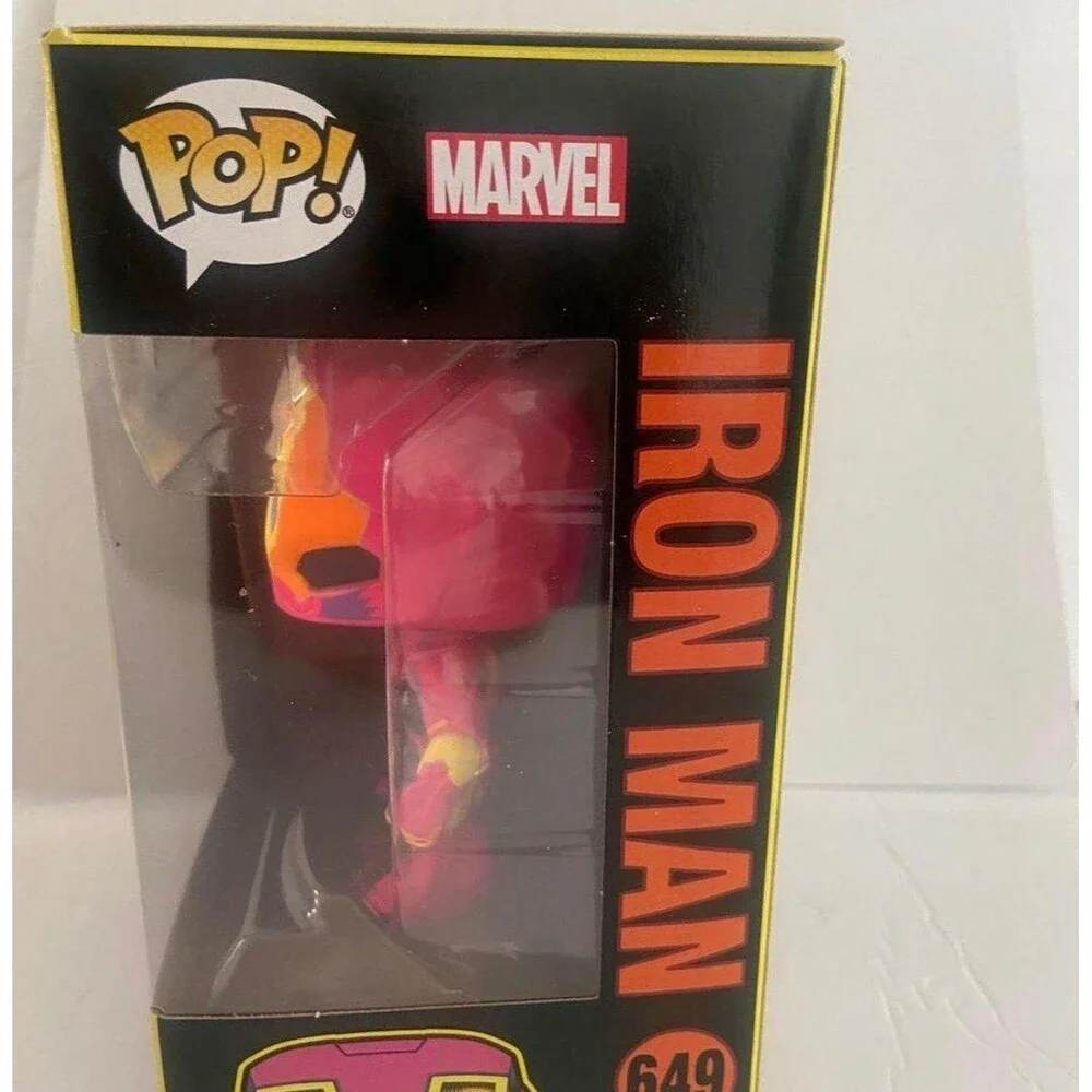 Funko Pop Marvel: Black Light Iron Man #649